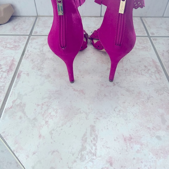 Elegant, fuchsia, Jessica Simpson women’s 
high heels sandals. - Picture 5 of 5